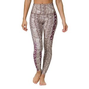 Onzie | High Rise‎ Printed Leggings in Viper Size XS